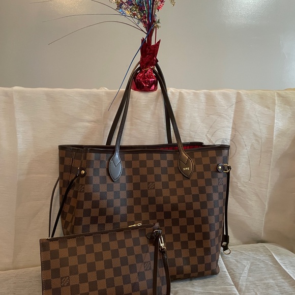 Louis Vuitton Neverfull MM Damier Tote with Pouch - Picture 1 of 16